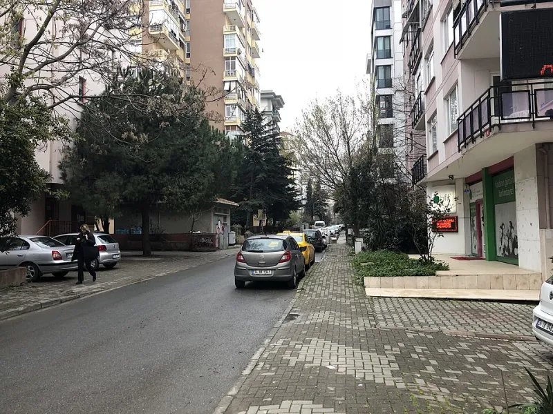 Forget Sultanahmet: The Real Istanbul Neighborhoods Where Americans Are Putting Down Roots